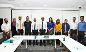 ސަރުކާރުގައި ތިބީ ޖޭޕީގެ ގިނަބަޔަކު އެމްޑީޕީއާއި ގުޅިއްޖެ