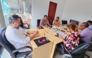 ޑިމޮކްރެޓްސް އާއިއެކު ކުރާ މަޝްވަރާތައް ޕީޕީއެމްގެ އޮފީހުގައި!