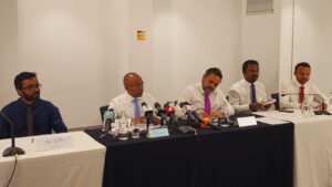 އިލެކްޝަންސް ކޮމިޝަނަށް އިތުބާރެއް ނެތް: އިދިކޮޅު ޕާޓީތައް