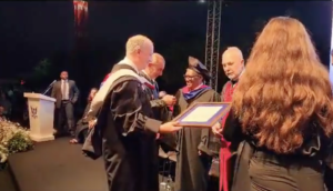 ސައިޕްރަސްގެ ޔުނިވަރސިޓީއަކުން ޑރ. ވަހީދަށް ޝަރަފްގެ ޕީއެޗްޑީއެއް އަރުވައިފި