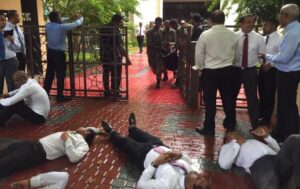 ސަރުކާރުން ނުރުހެނީ މަސީހު ހެދިގޮތަށް މެމްބަރުން ގަދަކަމުން ނުނެރޭތީ: ވައްޑެ