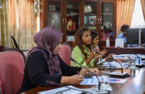 އީވާގެ މައްސަލަ ކުރިއަށް ގެންދެވޭނެ ހައްލުތަކެއް އަމީން ޢާންމު ދެއްވައިފި