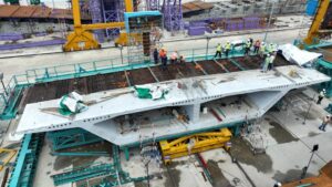 ބްރިޖު މަސައްކަތުގައި އުޅުނު އިންޑިއާ މީހަކު މަރުވެއްޖެ