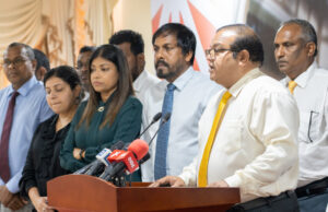 ނަޝީދު ވަކިކުރަން 54 މެމްބަރުންގެ ސޮޔާއެކު މާދަމާ ހުށަހަޅަނީ