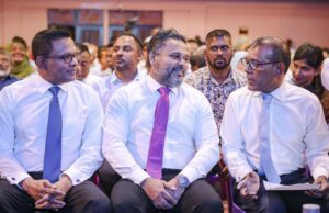 މިއީ ވެރިކަމަށް ކުރިމަތިނުލައި، ޔާމީނާއި، އަޅުގަނޑު އެކީގައި މަސައްކަތް ކުރަންވީ ވަގުތު: ނަޝީދު