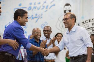 ޑިމިކްރެޓްސްގެ ރިޔާސީ ކެމްޕޭން ފަށަނީ އައްޑޫ ސިޓީން