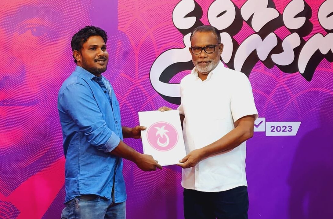 ހިންނަވަރާއި، ކުރެންދޫން، 100 މީހަކު ޕީޕީއެމްއާއި ގުޅިއްޖެ
