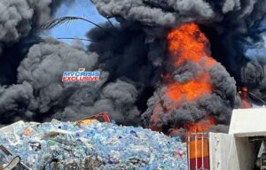 ފުވައްމުލަކު ގޮޑުގައި ރޯވި އަލިފާން 20 މިނިޓްތެރޭ ނިއްވާލައިފި