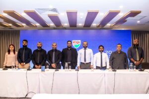 ބޮއްސުންލާފަ އޮތް އެފްއޭމް ފެއިލް ވެއްޖެ! ވެރީން ތިބީ މަގާމުގަ ބަގުޑި ބައްދައިގެން! ހައްލެއް އެބަ އޮތްތަ؟