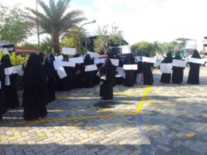 މޫނުބުރުގާ އަޅާ އަންހެނުންގެ ހައްގުގައި އިހުތިޖާޖު ކޮށްފި