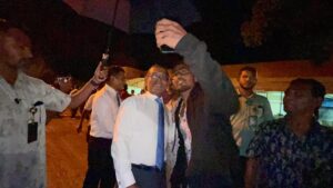 ނަޝީދުއާއި އިލްޔާސް އައްޑުއަށް ވަޑައިގެންވި