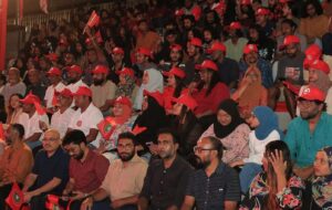 ޒުވާނުންނަށް ހުރި ގޮންޖެހުންތަކަށް ހައްލު ގެނެވޭނީ، ހިންގުމުގެ ތަޖުރިބާ ހުރި މީހަކަށް: ޤާސިމް