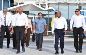 ރަސްމީކޮށް ކެމްޕެއިން ފެށުމަށް ކޯލިޝަން ލީޑަރުންނާއިއެކު ރައީސް ށ.އަތޮޅަށް