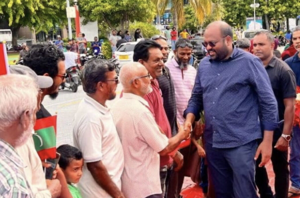 ދޫނިދޫ ބަދަލު ކުރަންވީ ރިސޯޓަކަށް، ޔާމީން ޖަލުގައި އޮންނަން ތާއީދެއްނޫން: އަލީ ވަހީދު