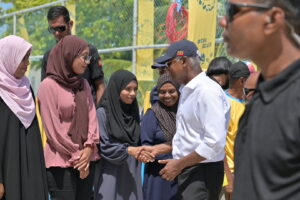 ދޮށީ އުމުރުގެ މީހުންނަށް ރައީސް ގިނަ ވައުދުތަކެއް ވެވަޑައިގެންފި