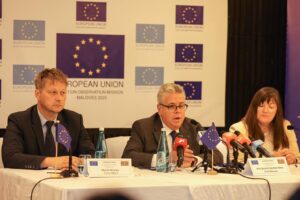 ޔާމީންގެ ޝަރީއަތާއި މެދު އެއްޗެއް ބުނަން ބޭނުމެއްނޫން، އެއީ ދާޚިލީ ކަމެއް: އީޔޫ ވަފްދު