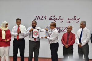 ހަތަރުވަނަ ފަހަރަށް ރިޔާސީ ރޭހުގައި ވާދަކުރަން ޤާސިމް ފޯމު ހުށަހަޅައިފި