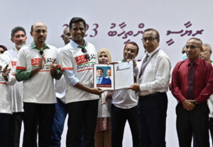 އިންތިހާބުގައި ވާދަކުރެއްވުމަށް އުމަރު ފޯމް ހުށަހަޅުއްވައިފި