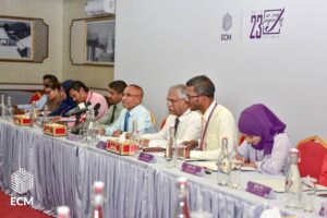 ވޯޓާ ގުޅިގެން އާދީއްތަ ދުވަސް ސަރުކާރު ބަންދު