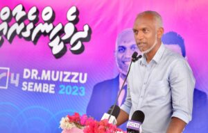 ފައިނުގައިި އެއާޕޯޓެއް އަޅާ، ރ.އަތޮޅުގައި 10 ރިސޯޓް ތަރައްޤީކޮށް އިޤްތިޞާދު ދެގުނަ ކޮށްދޭނަން: ޑރ.މުއިއްޒު