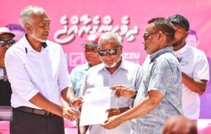 ނަޑެއްލާގެ އެމްޑީޕީ މައި އެއް ތަނބު މުއިއްޒުއަށް ތާއީދުކޮށް ޕީޕީއެމްއަށް!