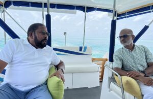 ޤާސިމް ކެމްޕޭން ފެށުމަށް މާލެ، އަރިހުގައި ނާޒިމް!