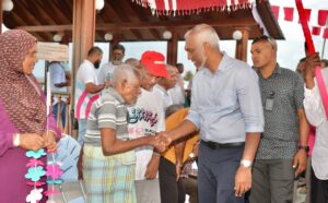 ރޯދަމުހެ ފަހު ދިހައިގެ ދުވަސްތަކަކީ ސަރުކާރު ބަންދު ދުވަސްތަކެއްކަމަށް ކަނޑައަޅާނަން: ޑރ. މުއިއްޒު