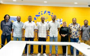 ލަވަކިޔުންތެރިޔާ އަދި ތިނަދޫ ކައުންސިލް ޕީޕީއެމް މެމްބަރު ޒަލީފް އެމްޑީޕީއަށް