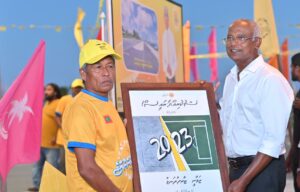 މިހާތަނަށް ވަޑައިގެންނެވި އަތޮޅުތަކުން ސާފު މެޖޯރިޓީ ލިބޭނެ، އެއްބުރުން މިކަން ނިމޭނެ: ރައީސް