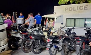 އިންތިޚާބުގެ ސެކިއުރިޓީ ބަލަހައްޓާ ފުލުހުން ރަށްރަށަށް ފުރަން ފަށައިފި