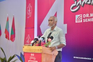 ތިލަމާލެ ބްރިޖު ނިންމައި ދޭނީ އަޅުގަނޑު: މުއިއްޒު