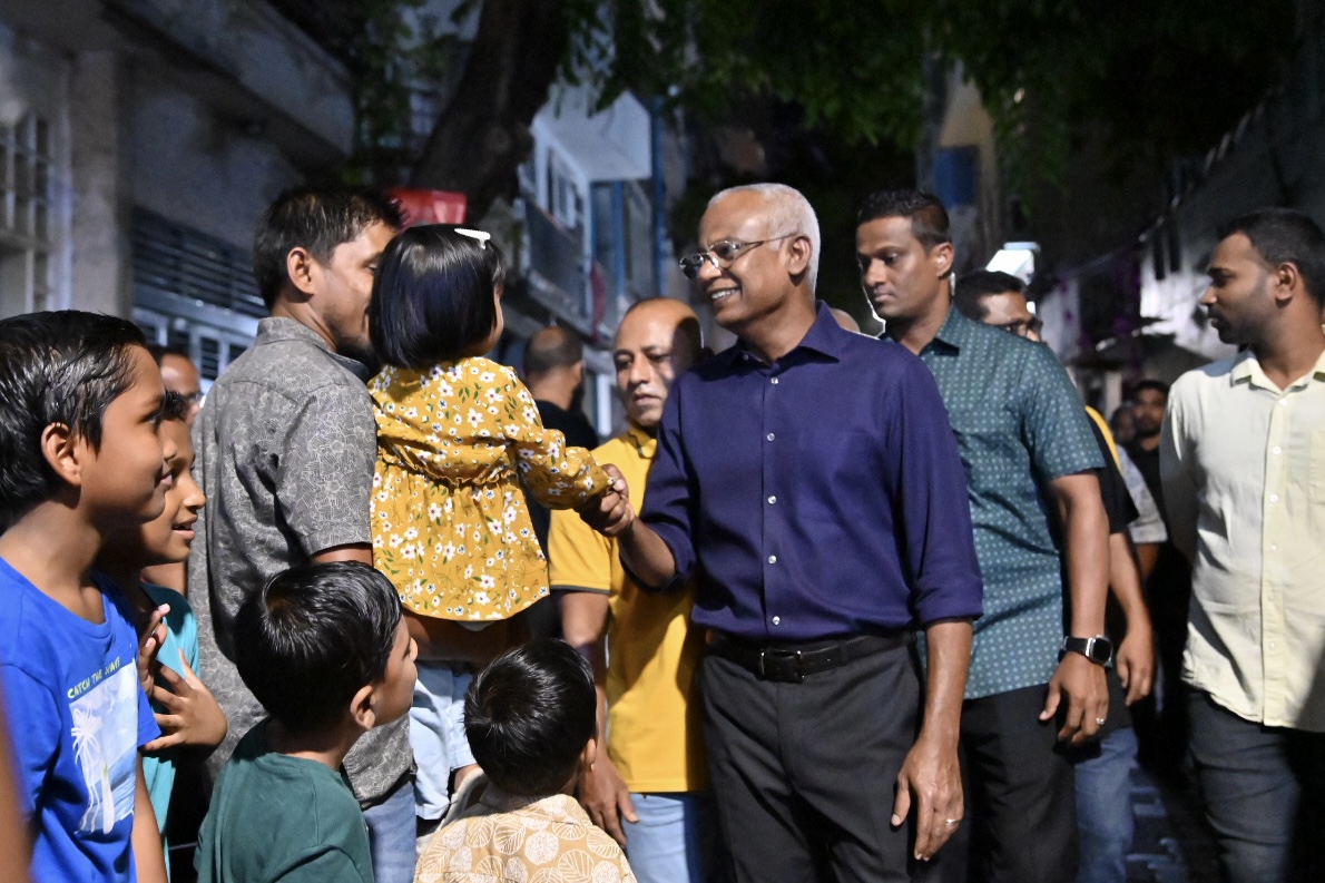 މާލޭގައި ދިރިއުޅޭތާ 20 އަހަރުވީ އެންމެންނަށް ގޯއްޗާއި ފްލެޓް ދޭނަން: ރައީސް