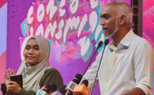 މުއިއްޒުގެ ދަޢުވަތު: މިނިވަންކަން ނެގެހެއްޓުމަށް ލީޑަރުންނާއި، ޕާޓީތައް އަޅުގަނޑާއި ބައިއަތު ހިތްޕަވާ!