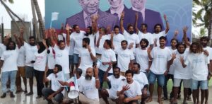 ރަސްދޫ ޑިމޮކްރެޓުން ބަދަލަކަށް، ތާއީދު މުއިއްޒަށް!