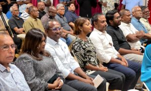 ޑިމޮކްރެޓްސް ކައުންސިލްގެ ރޫހު ހުރީ ރައީސް ޞާލިހުގެ ވެރިކަން ބަދަލުކުރަން!