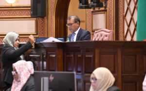 އެޖެންޑާއާއިމެދު ހިތްހަމަ ނުޖެހި އެމްޑީޕީ މެމްބަރުން ޖަލްސާގައި ބައިވެރިވާން ދެކޮޅު ހަދައިފި