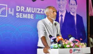 އޮޅުވެލިފުށީ ބިން ހިއްކައި، ތަރައްޤީއަށް ބޭނުންވާ ދިގު ލިސްޓަކާއިކު މުއިއްޒުގެ ޔަގީންކަން!