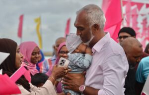 އަތޮޅުތެރޭގައި ހުރި ހައުސިން ޔުނިޓްތައް 3،500ރ. އަށް ކުޑަ ކުރާނަން: މުއިއްޒު