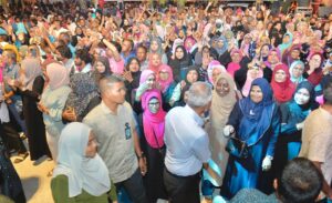 ޑރ. މުއިއްޒު މިއަދު ހަވީރު ފޭސް 2ގެ ރައްޔިތުންގެ ގާތަށް، މިރޭ މާލޭގައި ޖަލްސާ!