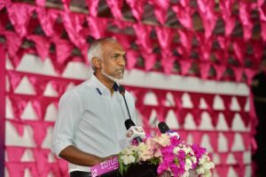ވާދަވެރިންނަށް ރައްދު ދޭނީ ރީތި މިސާލުން، އެމީހުން ވެއްޓޭ ދަރަަޖައަށް ނުވެއްޓި: މުއިއްޒު