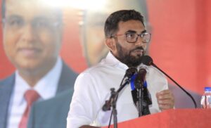 ބޮޑު ދެޕާޓީއަކަށް ނުވި، ހާސްކަމެއްނެތް ދިރިއުޅުމެއް ގާއިމްކޮށްދެއްވާނީ ގާސިމަށް: އަމީން