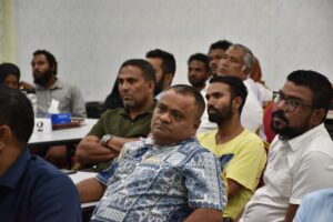 ށ. އަތޮޅު ކައުންސިލް ރައީސް ޝިޔާމްގެ ތާއީދު ޑރ. މުއިއްޒަށް!