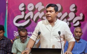 ހުރިހާ ދިމާލަކުން މިވަނީ ސުމަކުން ފަށަން ޖެހިފަ، މުޅިޤައުމު އޮތީ އިނދަޖައްސަލާފަ: އަމީން