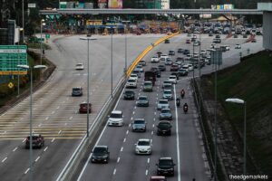 މެލޭޝިއާގެ އިމާރާތަކުން ވެއްޓި ދިވެއްސަކު މަރުވެއްޖެ