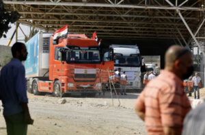 ރަފާ ބޯޑަރު ހުޅުވާ، ޢައްޒާއަށް އިންސާނީ އެހީ ފޯރުކޮށްދޭން ފަށައިފި