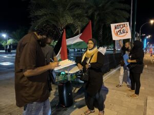 އިސްރާއީލު ރަށްވެހިން ރާއްޖެ އެތެރެވުން ހުއްޓުވުމަށް ޕެޓިޝަނެއްގައި ސޮއިކުރަން ފަށައިފި