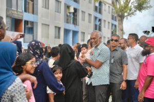 ހިޔާ ފްލެޓުގައި ލިފްޓްލާން ބަޖެޓުގައި ހިމަނައިފި، ކޮންމެ ފްލެޓެއްގައި 2 ލިފްޓް ހަރުކުރާނެ: ޑރ. މުޢިއްޒު