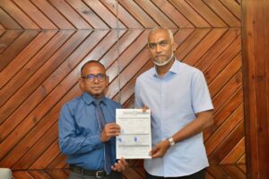 އެމްޑީޕީ ދޫކޮށް ފުޅަދޫ ކައުންސިލް ރައީސް ޕީއެންސީއާއި ގުޅިއްޖެ