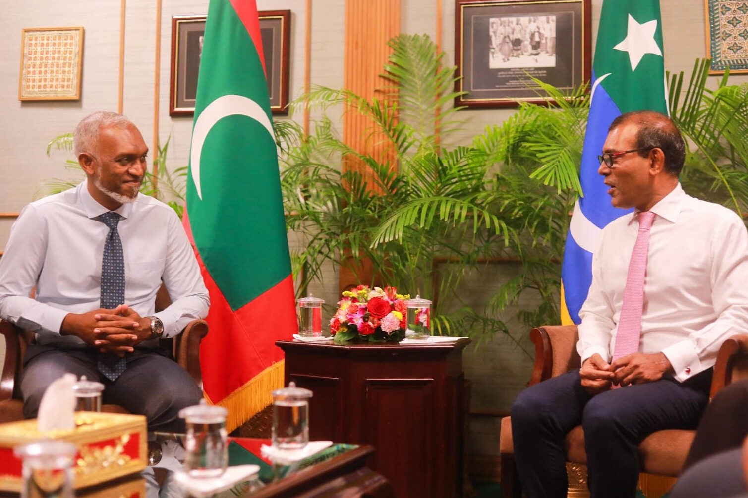 މަޖިލިސް ރައީސް ނަޝީދު އިންތިޚާބީ ރައީސް ޑރ. މުއިއްޒާއި ބައްދަލު ކުރައްވައިފި