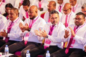 ބާރަށު ދާއިރާގެ ރައްޔިތުން އެދެނީ ޝުޖާ އެދާއިރާ ތަމްސީލްކޮށްދެއްވައި ތަރައްޤީ އިޔާދަކޮށްދޭން!